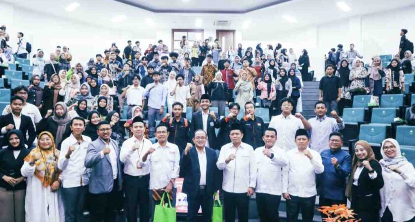 Reformasi atau Deformasi? FISIP UIN Walisongo Kupas Tuntas Presidensialisme dan Politik Partai