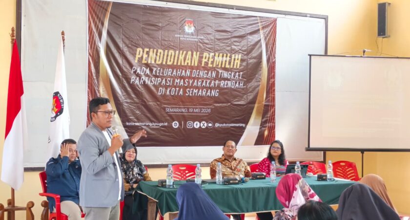 Dosen Ilmu Politik FISIP UIN Walisongo Menjadi Narasumber Pendidikan Pemilih KPU Kota Semarang